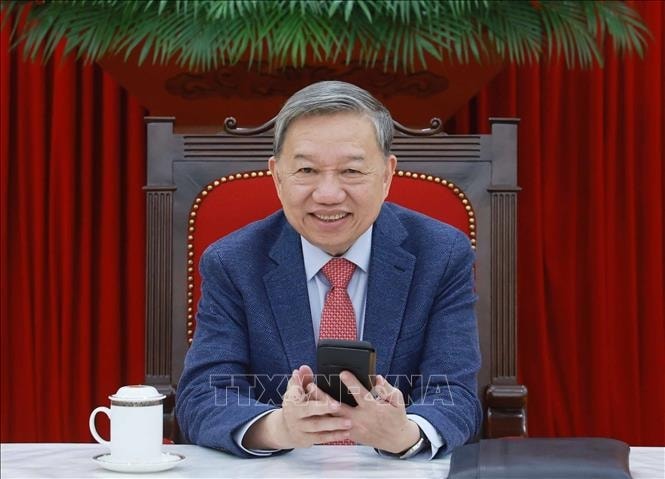 tong-bi-thu-1.jpg