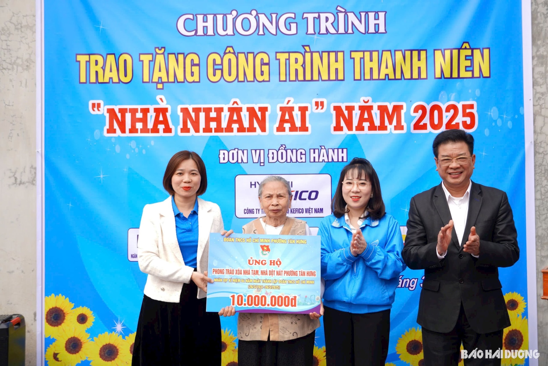 xoa-nha-tam.jpg