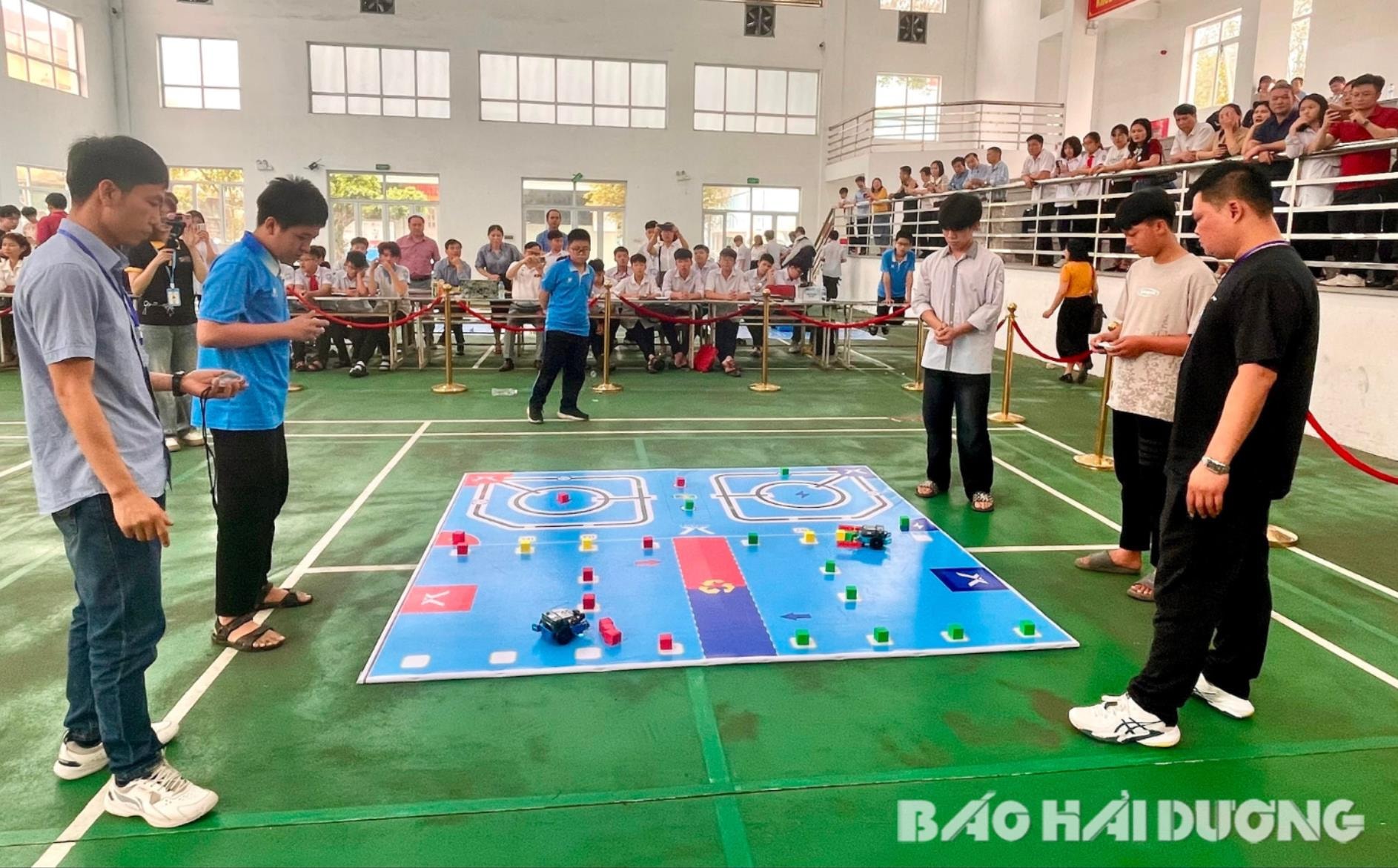 Ngay-hoi-stem4).jpeg