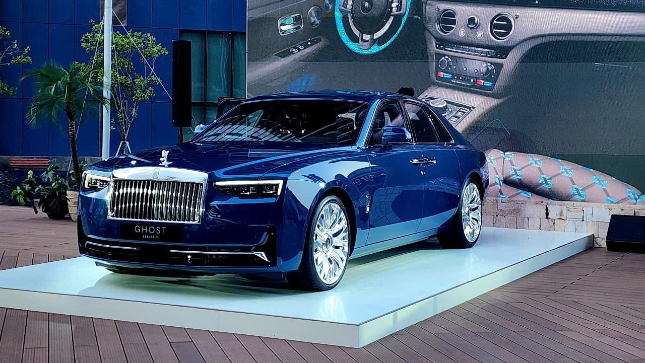 rolls-royce-ghost.jpg