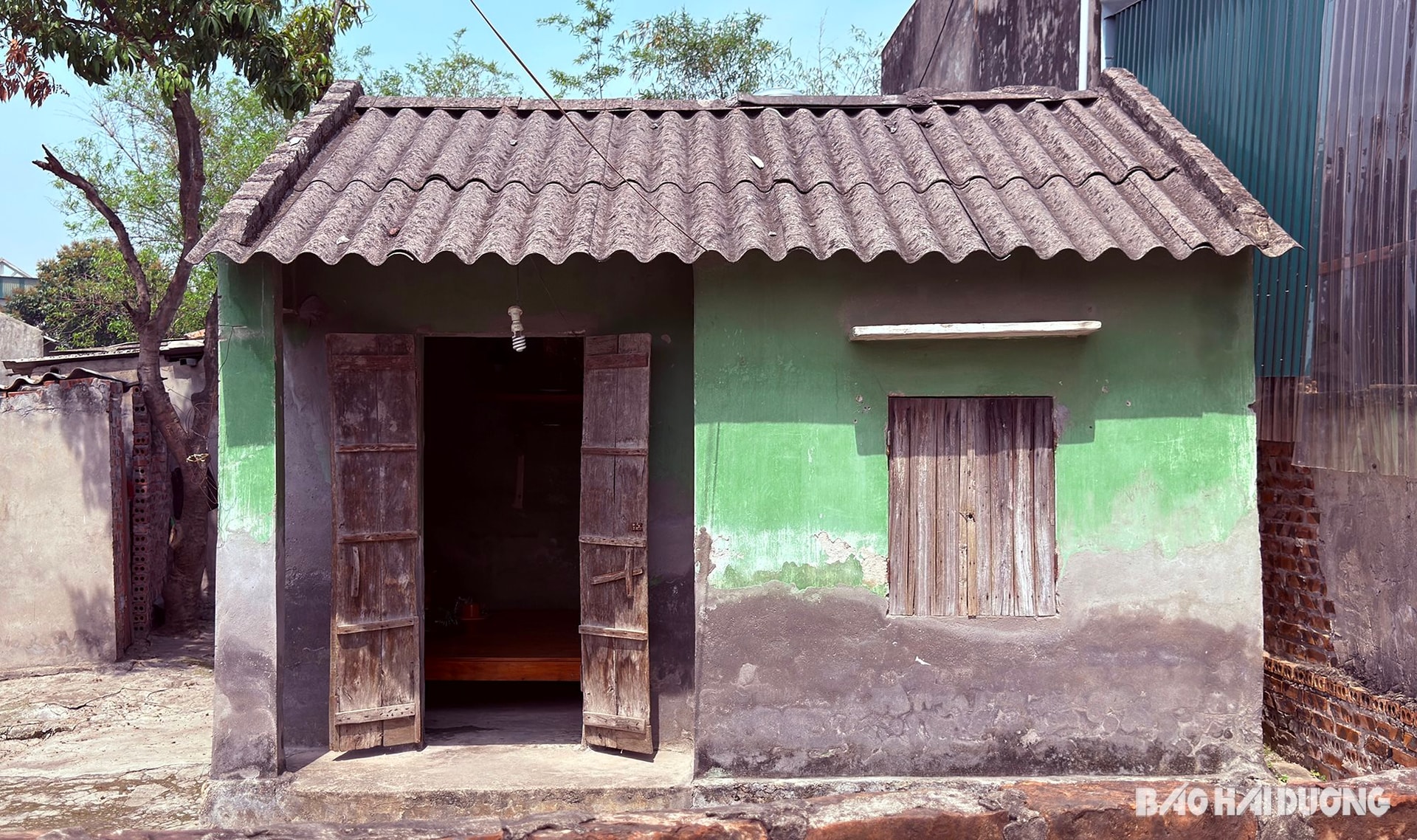 nha-ba-huong.jpg