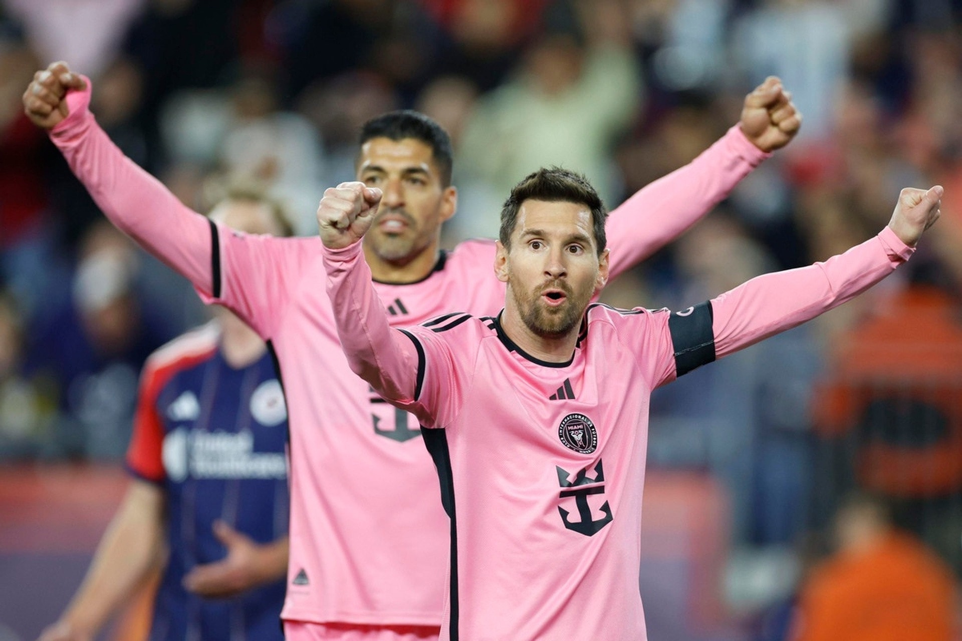 EFE. Messi Luis Suarez.jpg