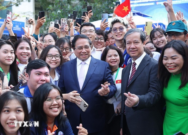 ttxvn-thu-tuong-du-ngay-hoi-khoi-nghiep-quoc-gia-cua-hoc-sinh-sinh-vien-2.jpg