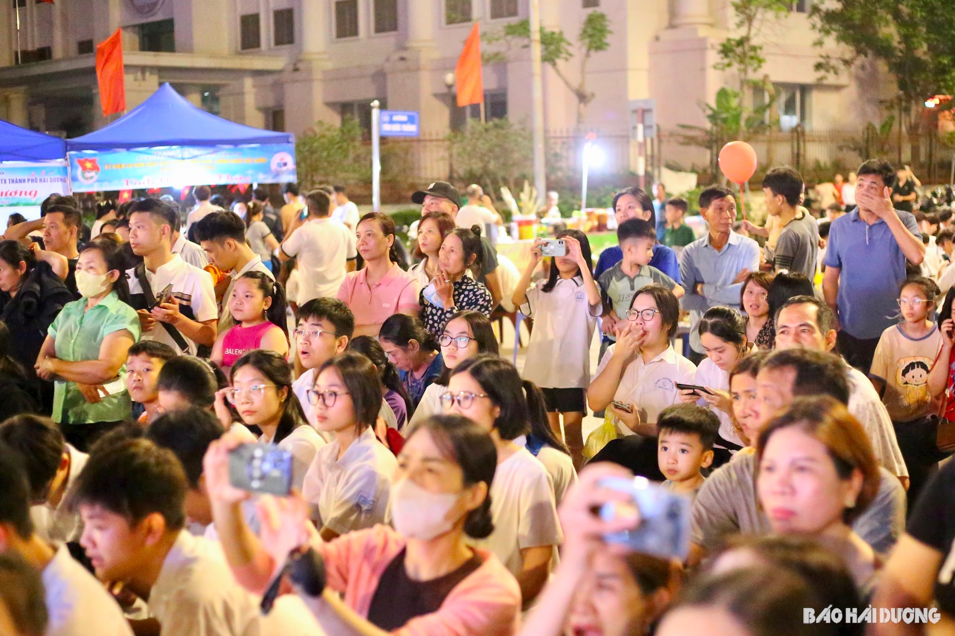 thanh-nien7.jpg