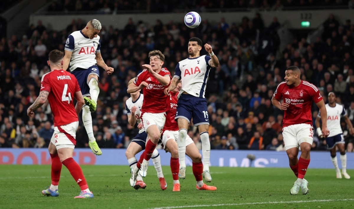 tottenham-nottingham.jpg