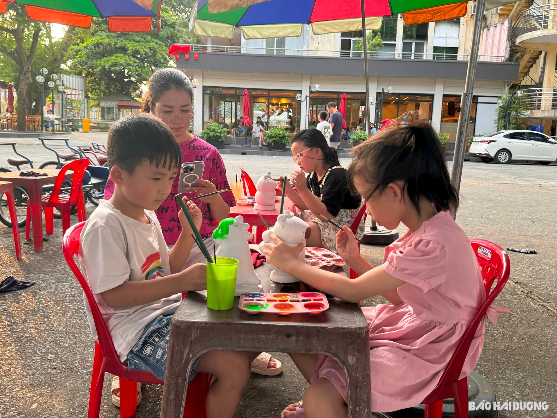នៅក្នុងខែមេសា វប្បធម៌ ការកម្សាន្ត និងទេសចរណ៍ គឺជាក្រុមដែលមានសន្ទស្សន៍កំណើនខ្ពស់បំផុត។