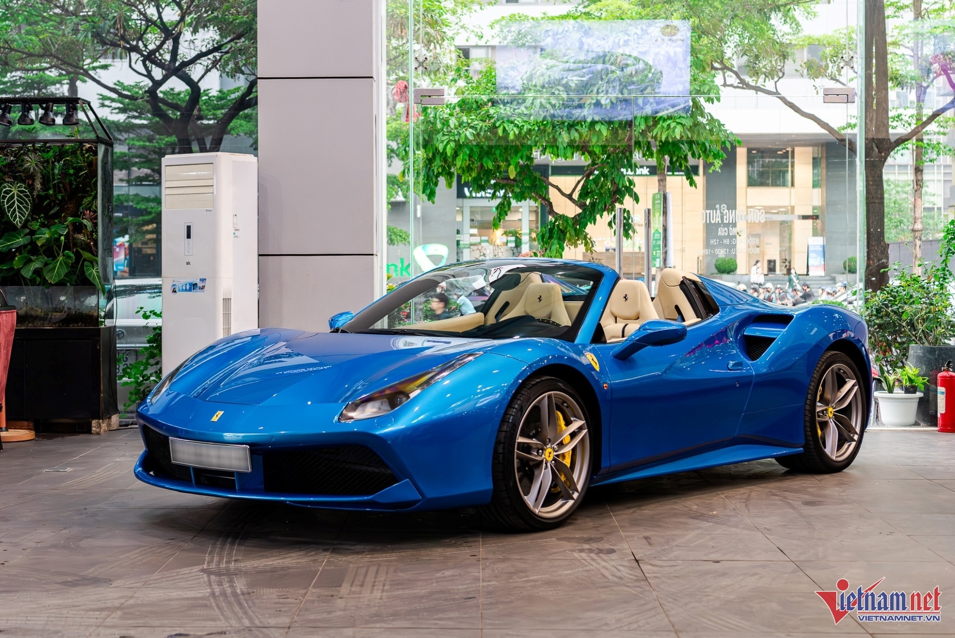 sieu-xe-ferrari.jpg
