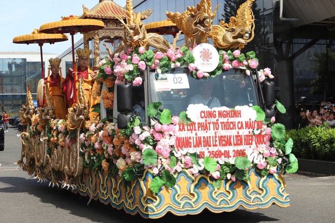 vna-potal-don-xa-loi-duc-phat-thich-ca-tu-an-do-den-viet-nam-8009107.jpg