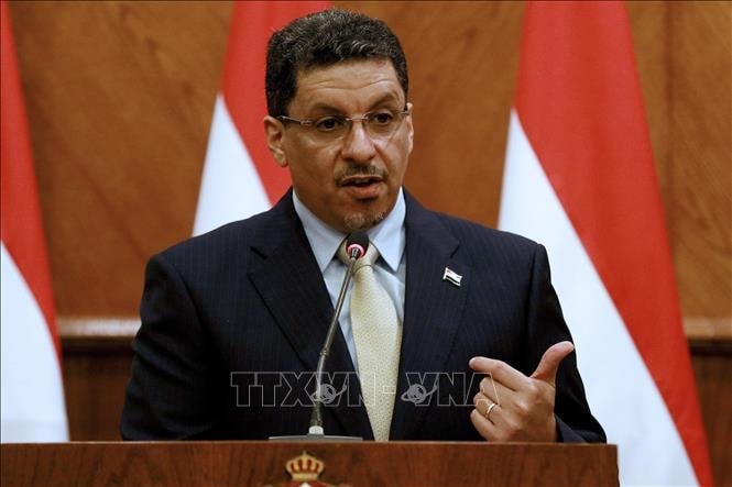 thu-tuong-yemen-tu-chuc.jpg