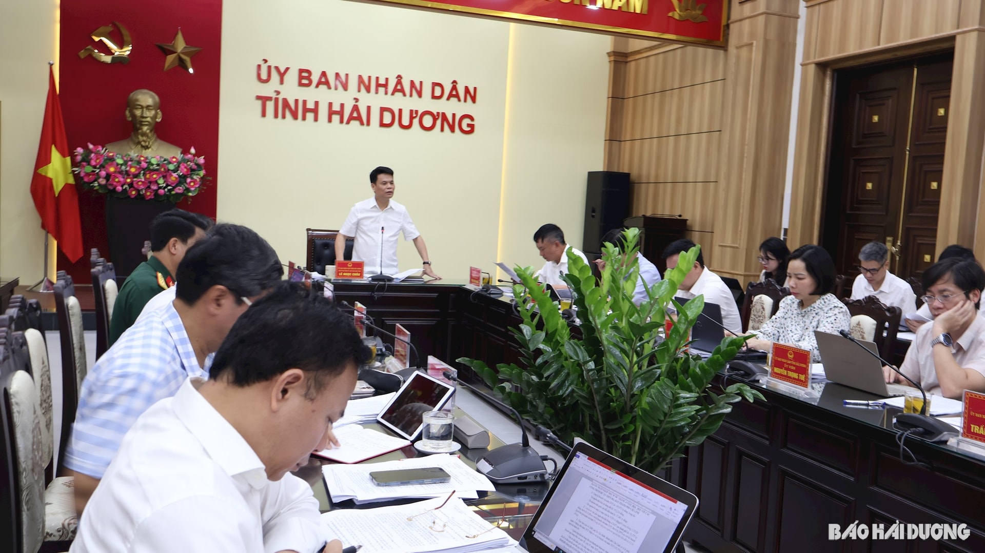 ubnd-tinh-86.jpg