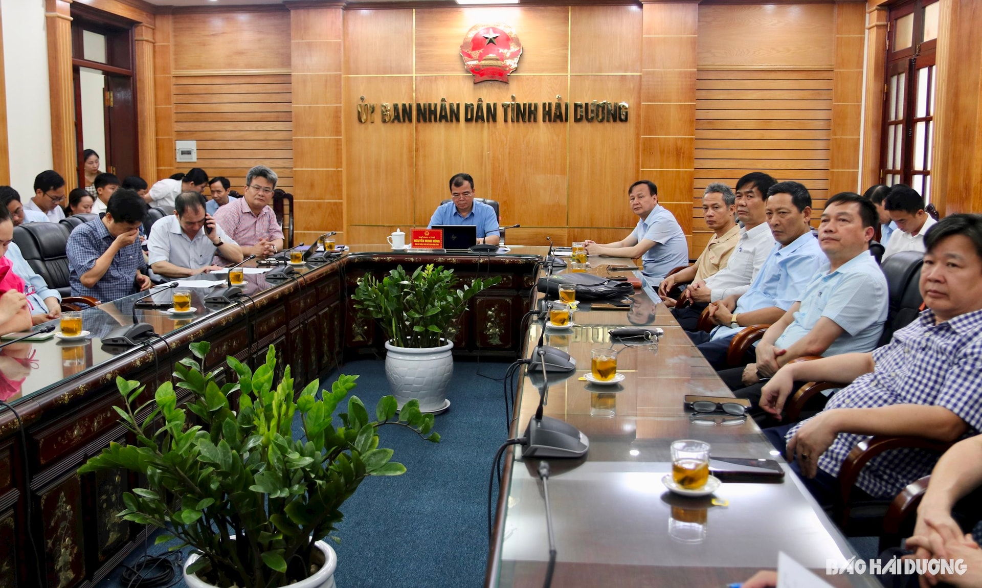 Đồng chí Phó Chủ tịch UBND tỉnh Nguyễn Minh Hùng chủ trì tại điểm cầu Hải Dương