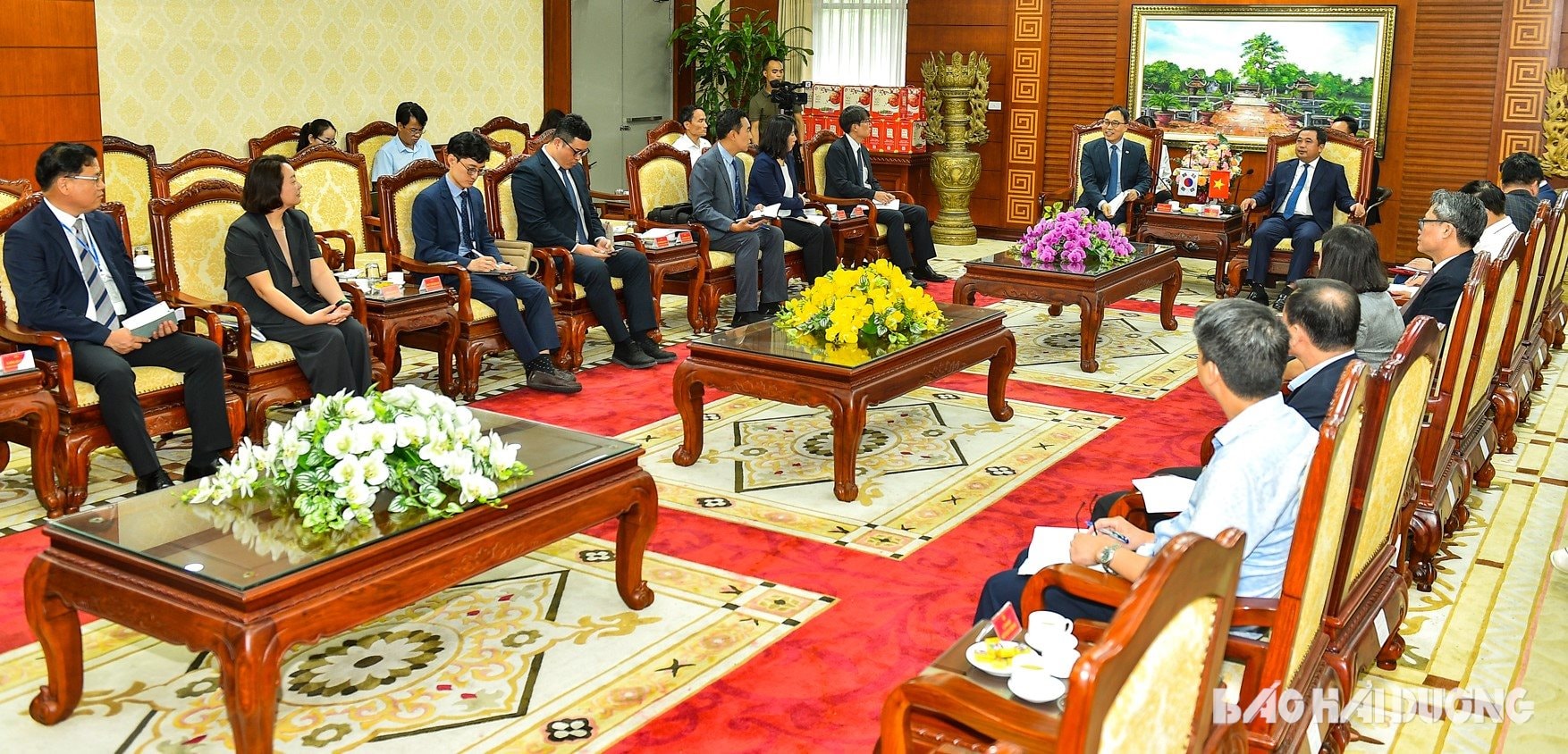 Quang cảnh buổi tiếp đón ông Choi Youngsam, Đại sứ Đặc mệnh toàn quuyền Hàn Quốc tại Việt Nam