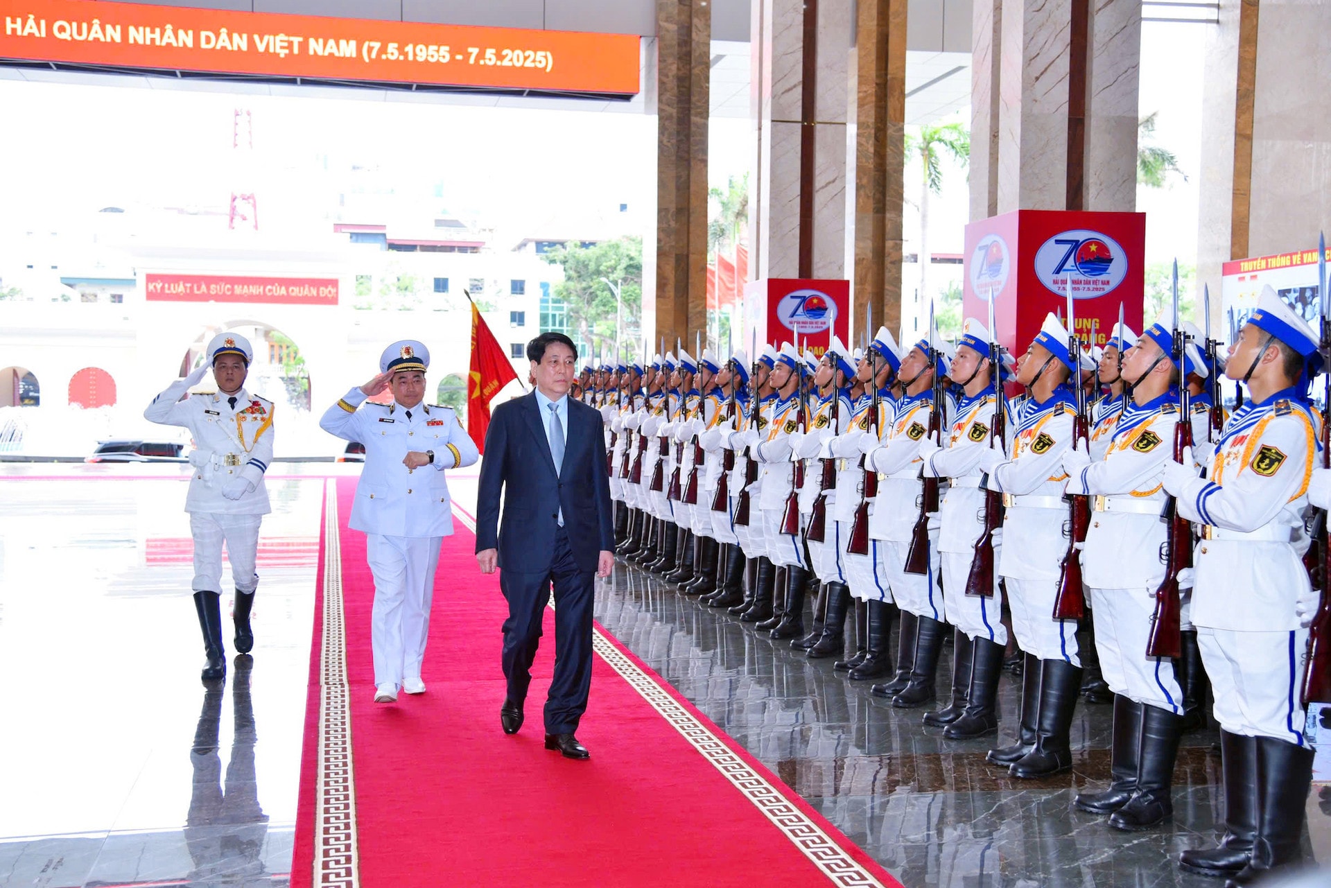 hải quân 1 duyet.jpg