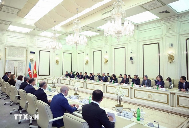 ttxvn-tong-bi-thu-chu-tich-quoc-hoi-azerbaijan-6.jpg