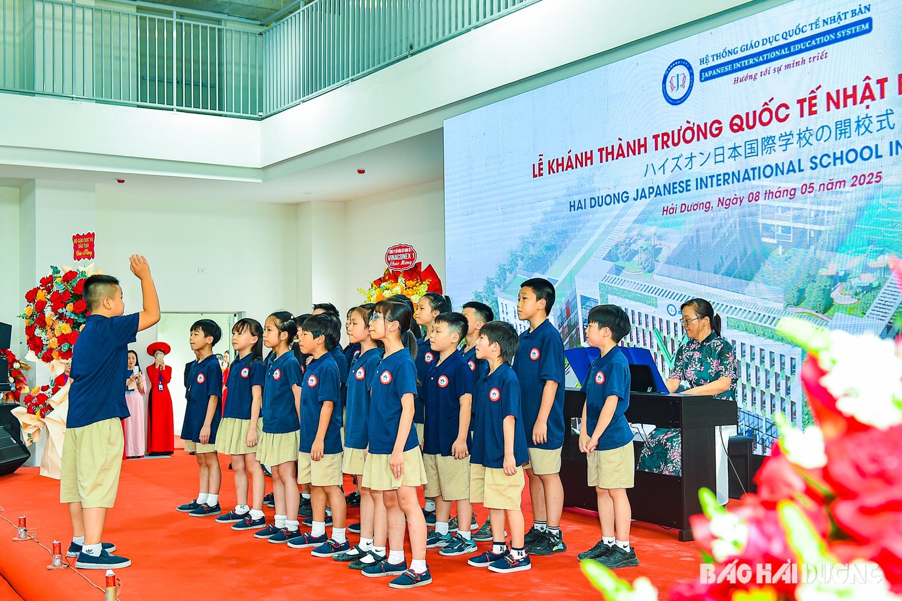 khanh-thanh-truong-quoc-te-nhat-ban-hai-duong-4.jpg
