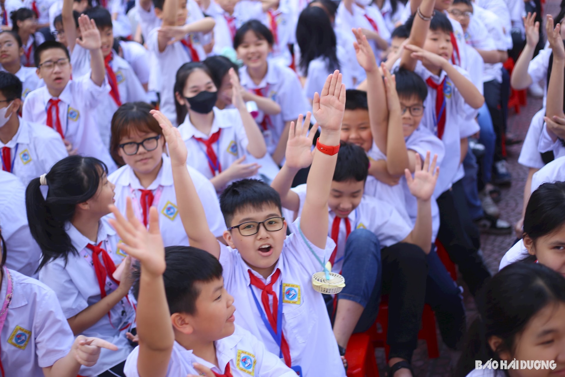 thieu-nien-tien-phong5.jpg