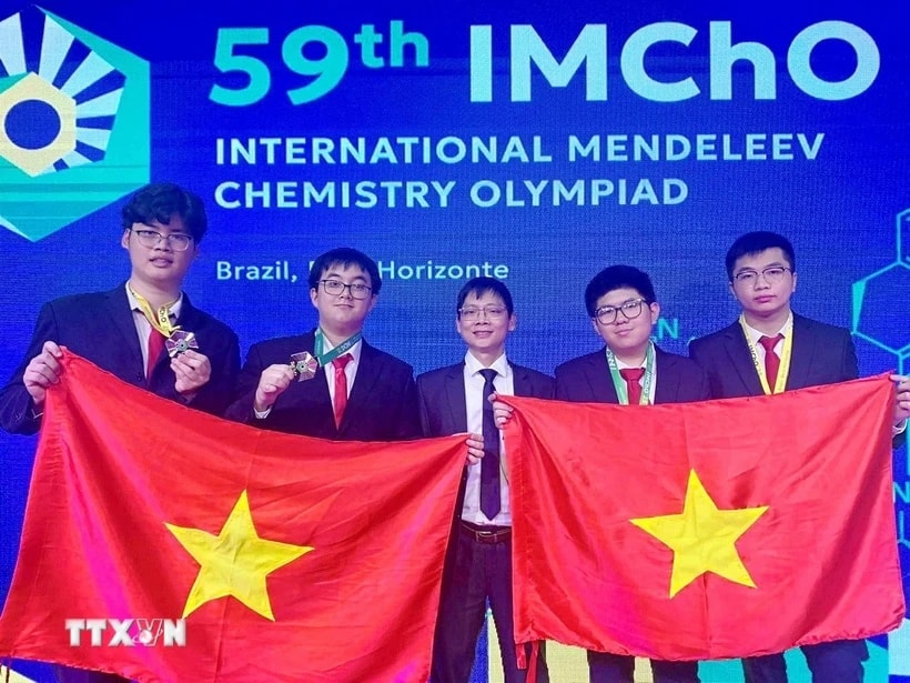 olympic-hoa-hoc.jpg