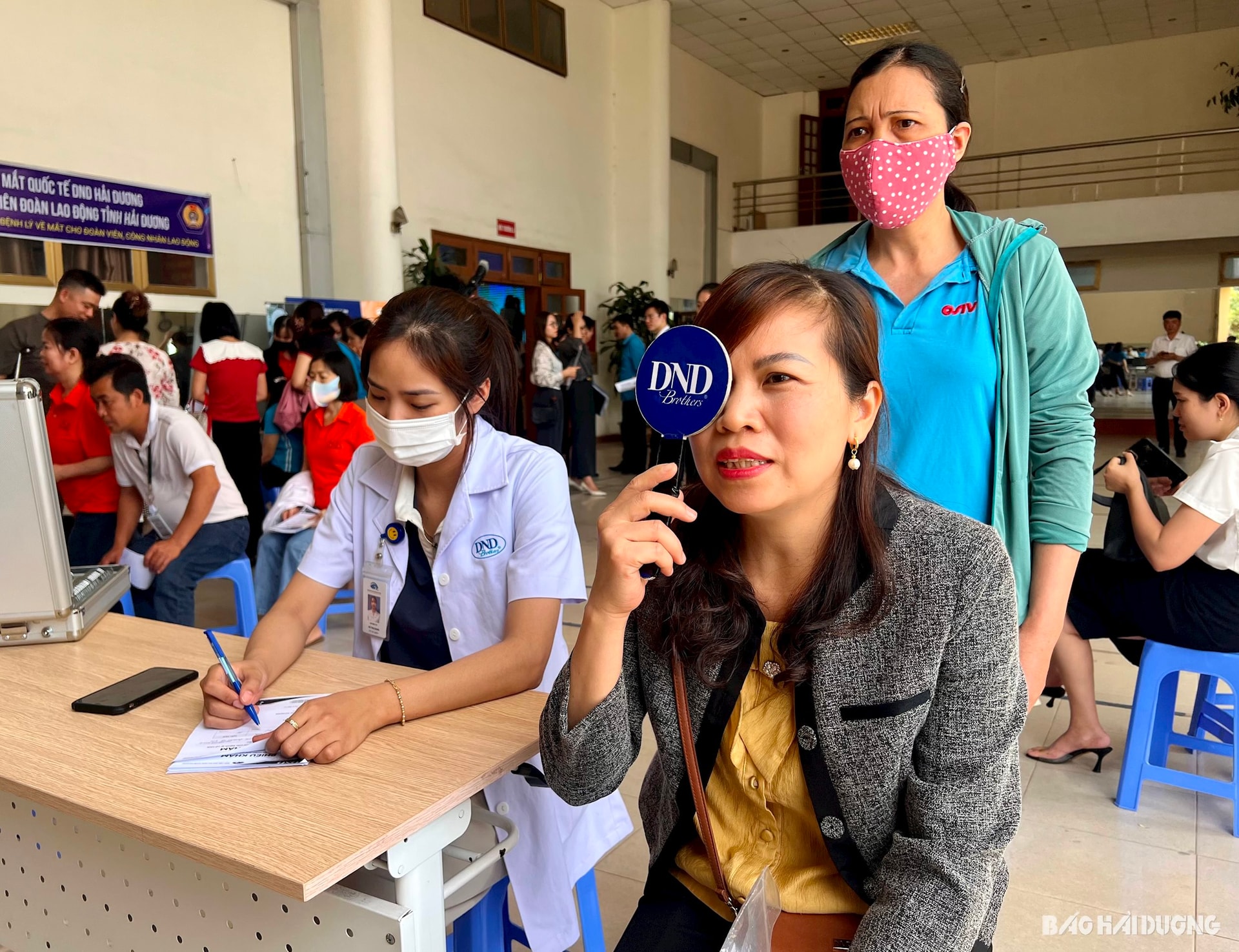 thang-cong-nhan-1.jpeg