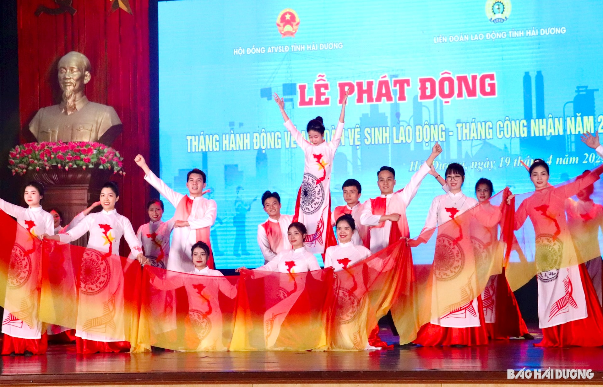 thang-cong-nhan-5.jpeg