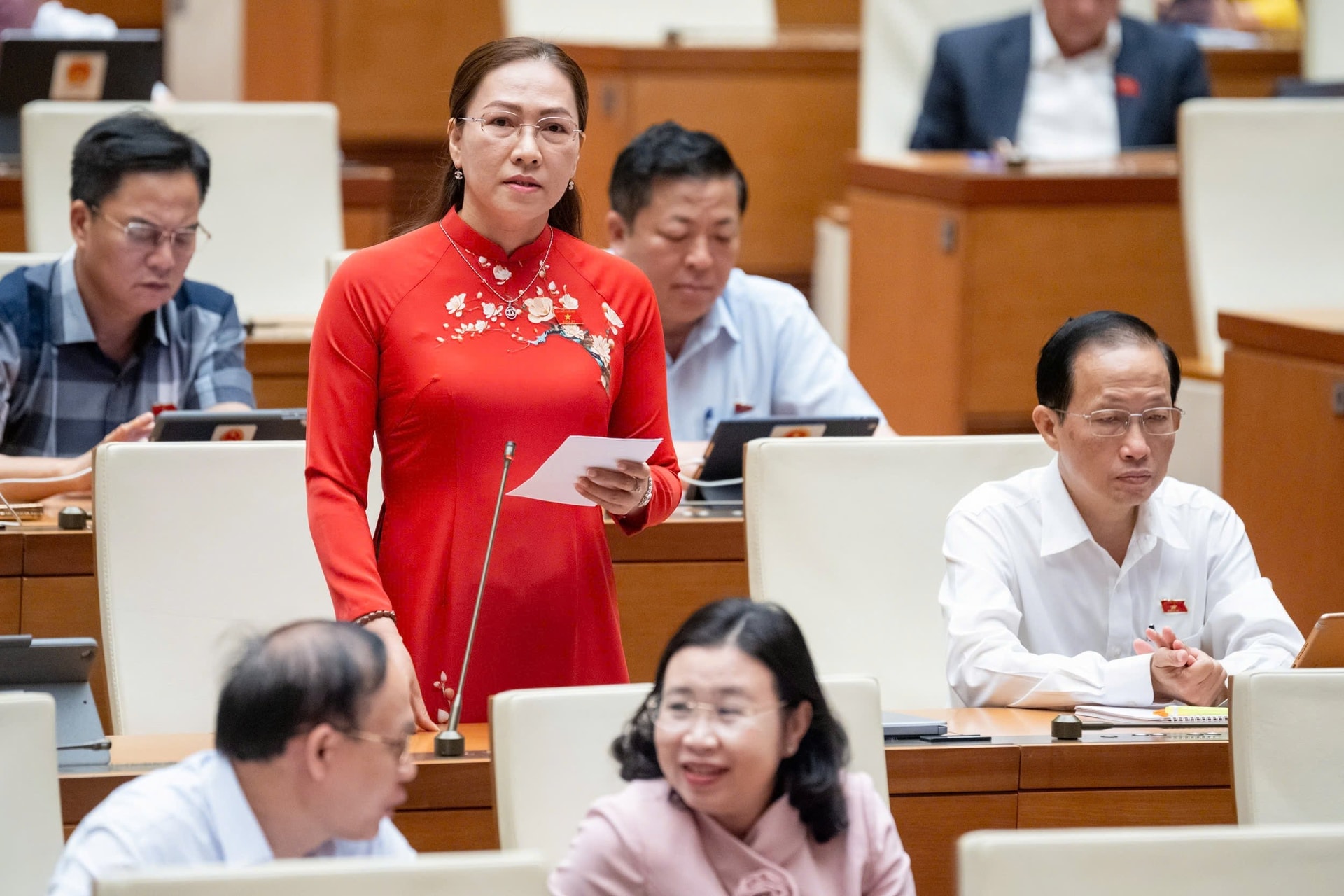 lam-viec-online.jpg