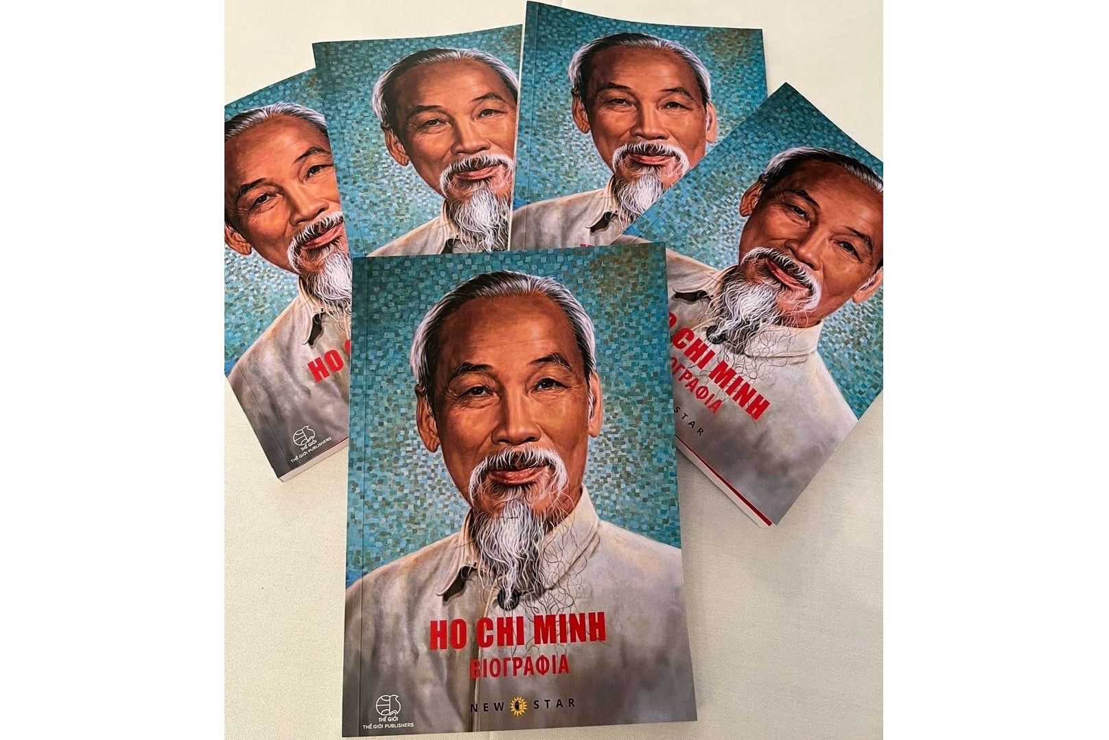 sach-ve-bac-ho-chi-minh.jpg