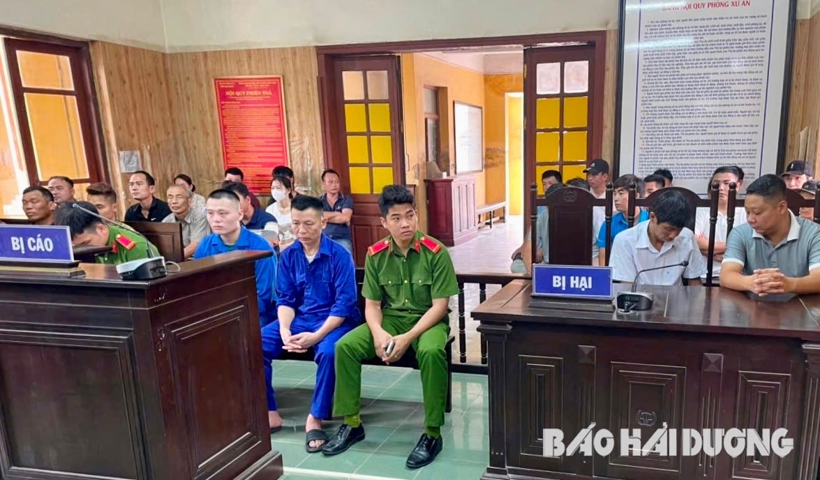 danh-nguoi.jpeg