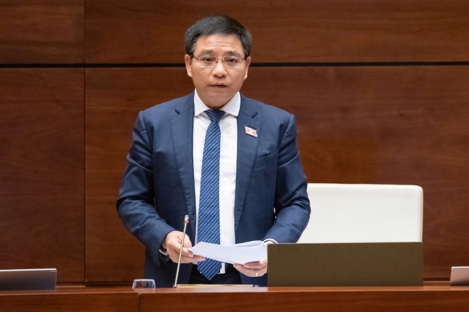 Bộ trưởng Tài chính Nguyễn Văn Thắng phát biểu tại phiên thảo luận dự thảo Nghị quyết cơ chế đặc biệt phát triển kinh tế tư nhân, ngày 16/5. Ảnh: Trung tâm báo chí Quốc hội