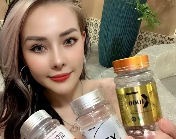 Hình ảnh viên uống giảm cân X1000 rao bán trên sàn thương mại điện tử. Ảnh chụp màn hình