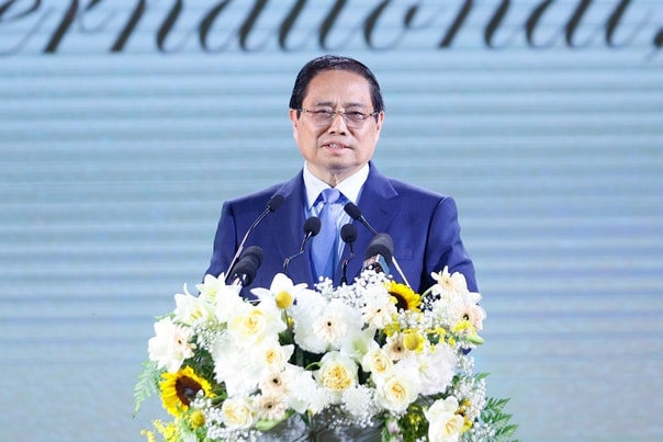 thu-tuong-khoi-cong-du-an-trump-hung-yen.jpg