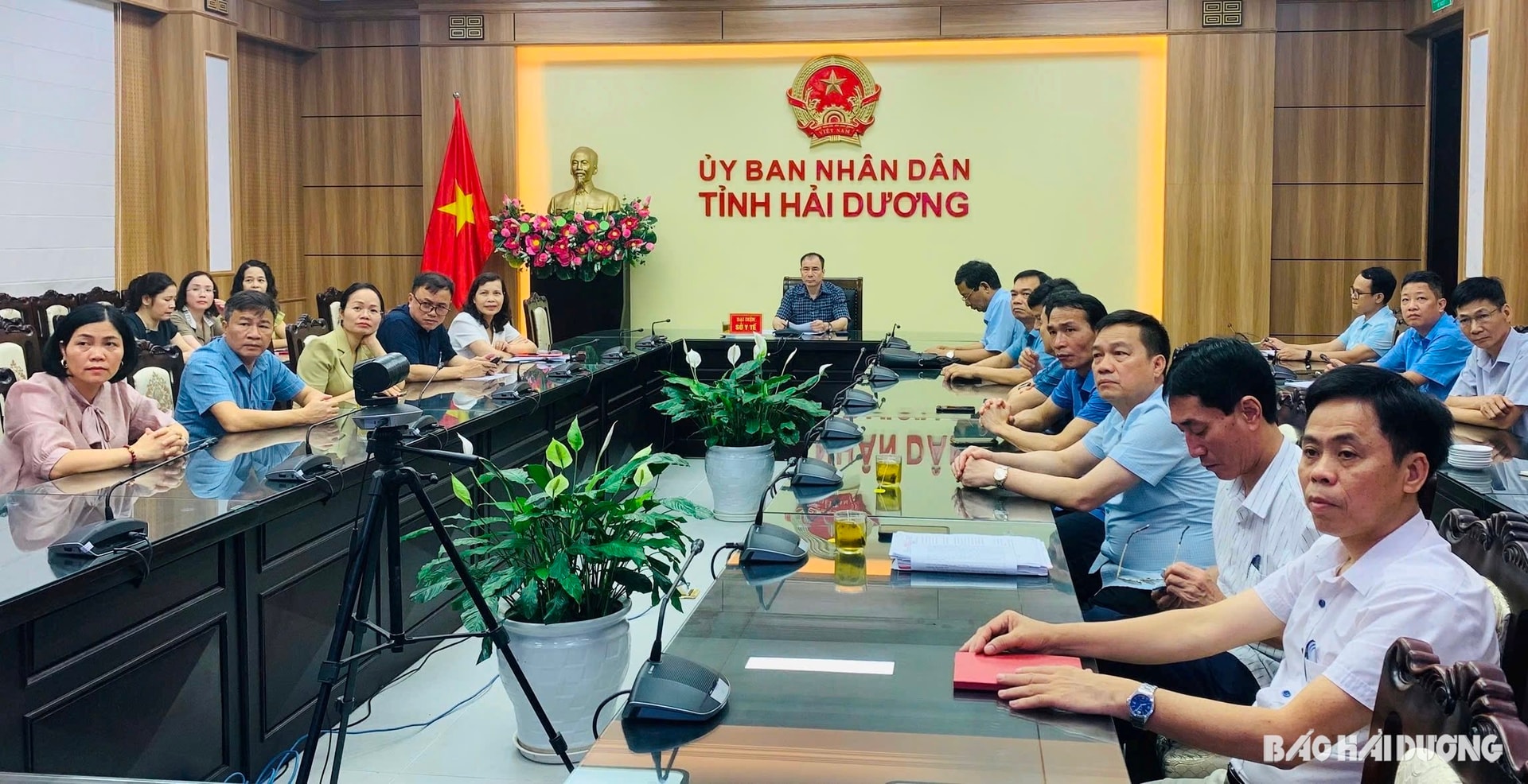 cac-dai-bieu-du-diem-cau-hai-duong.jpg