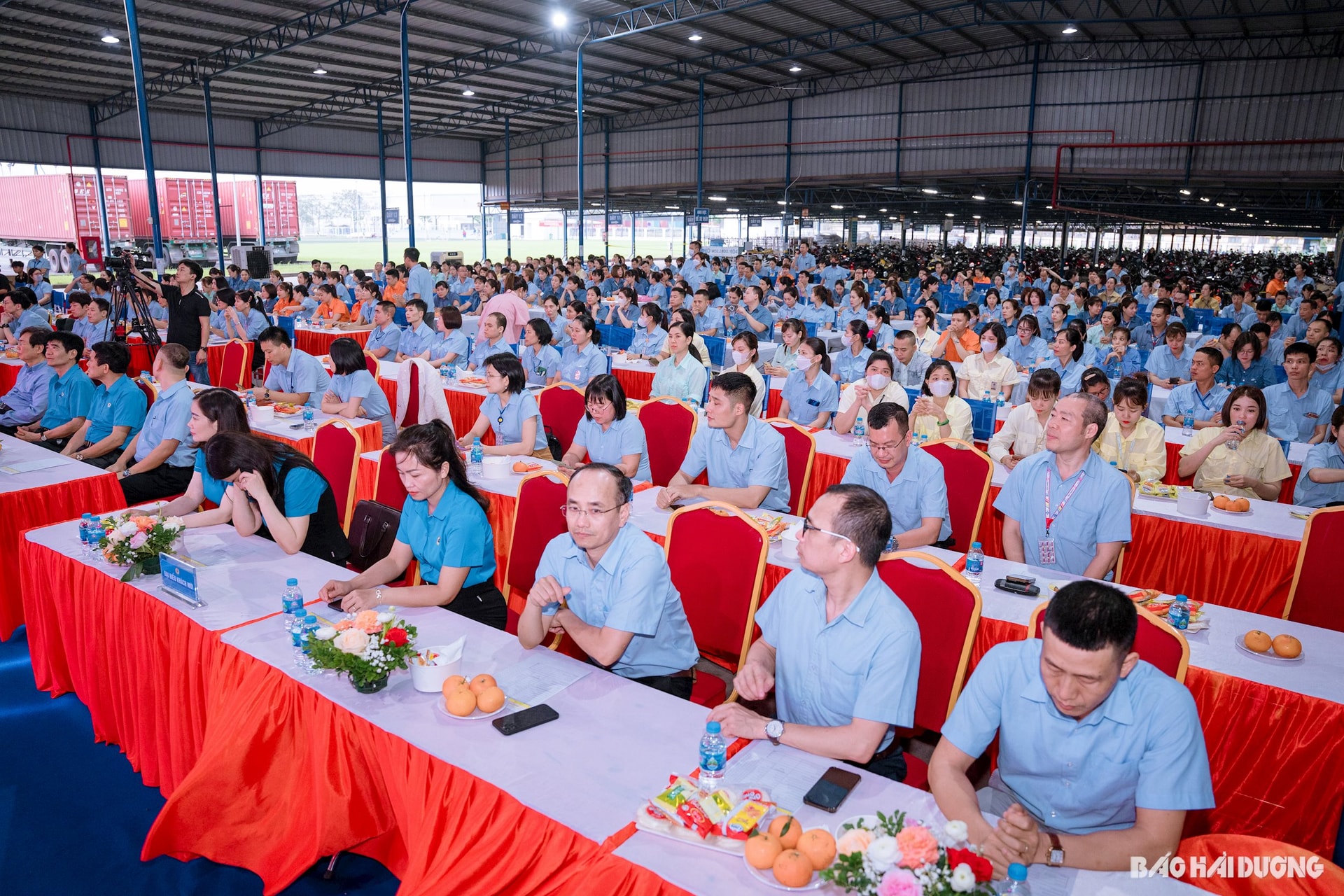 workers-in-hai-duong-1.jpeg