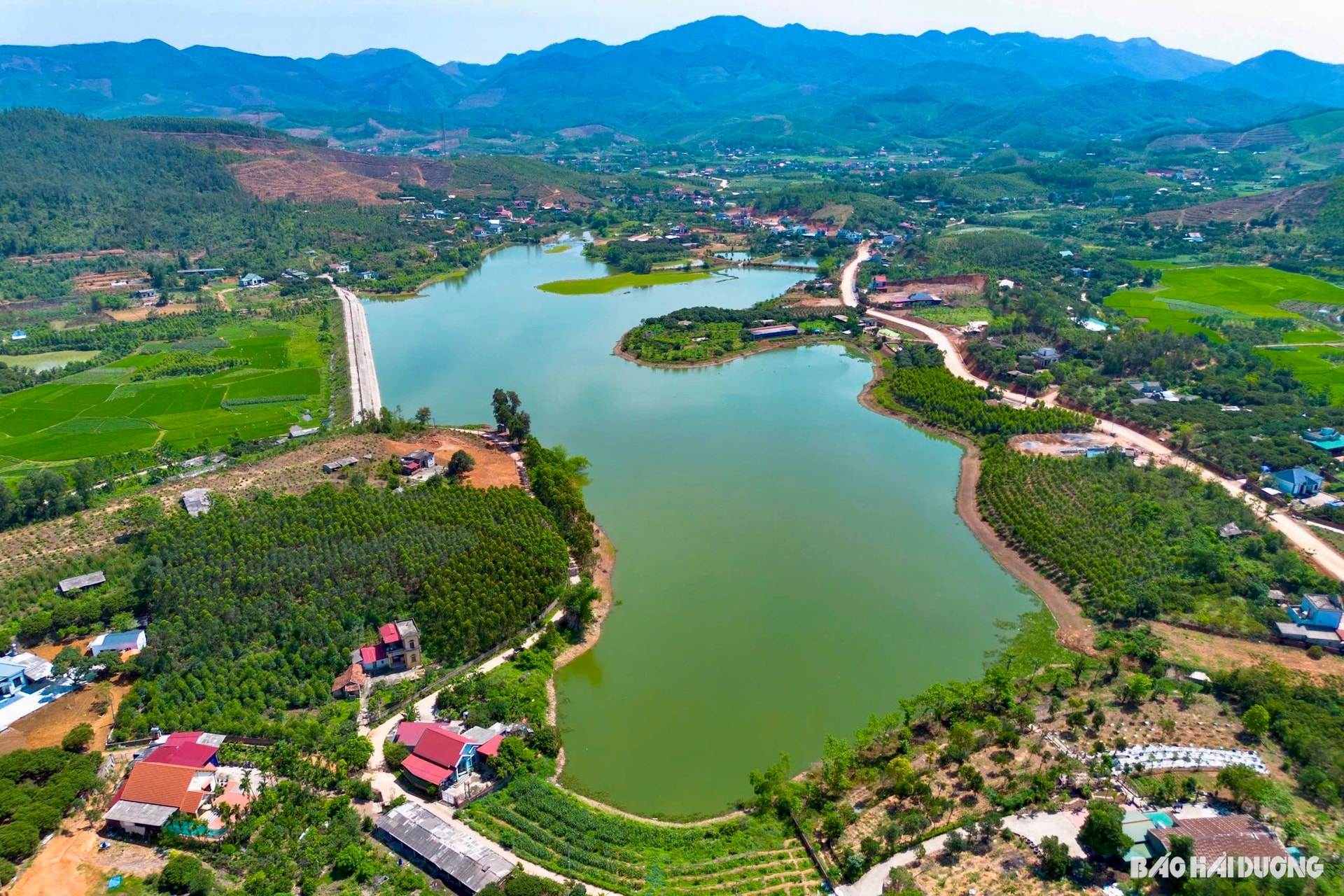 ho-thuy-loi.jpg