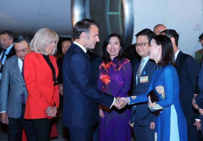 tt-pha-den-vn.jpg