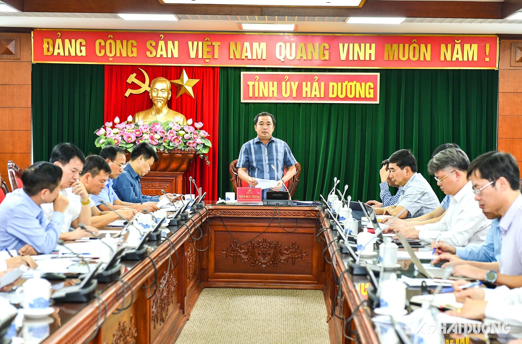 bi-thu-tinh-uy.jpg