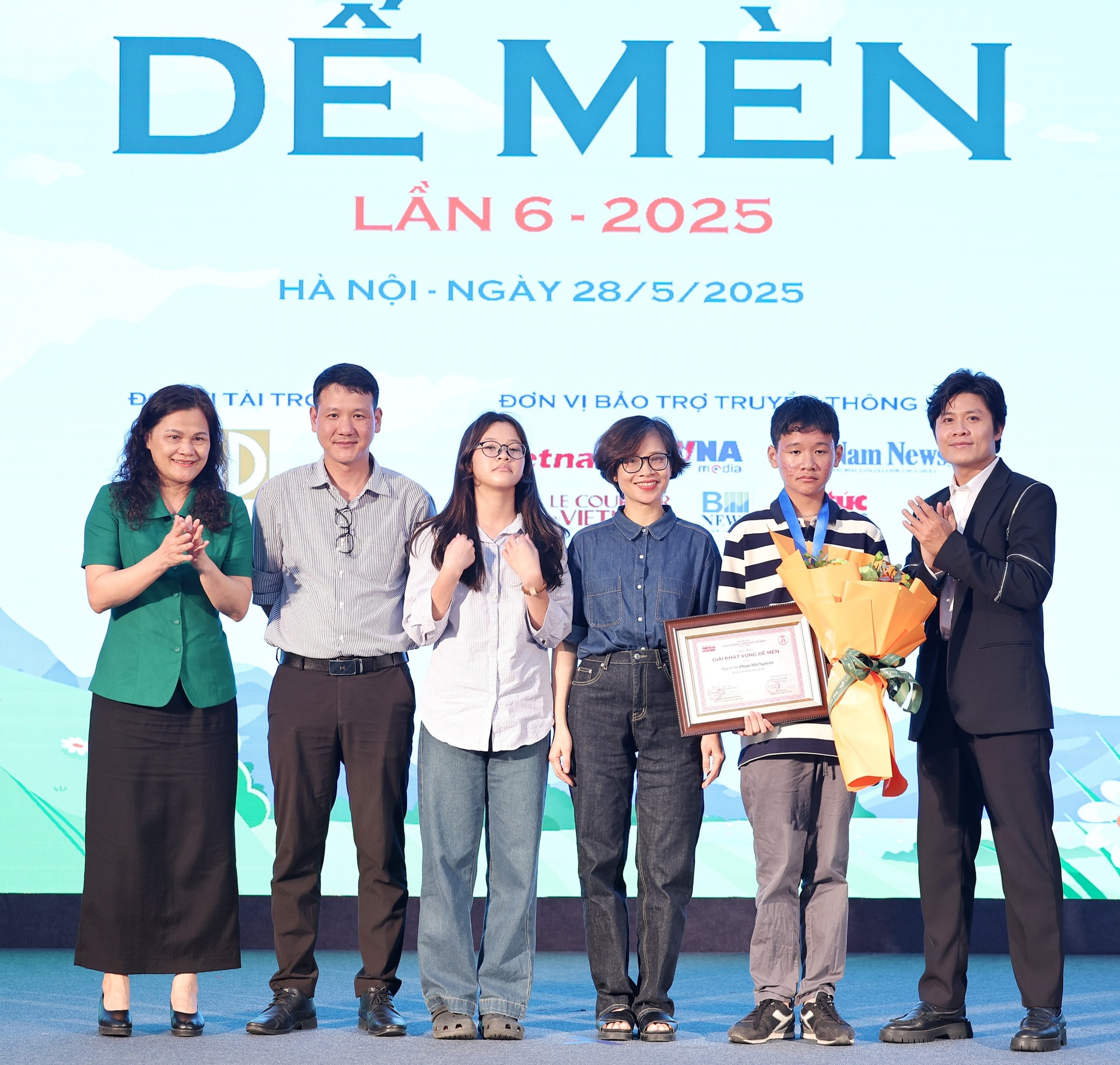 Trao giải thưởng Thiếu nhi Dế Mèn lần 6 - 2025: 