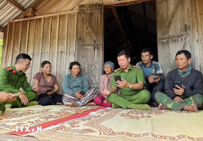 ttxvn-sua-doi-hien-phap.jpg