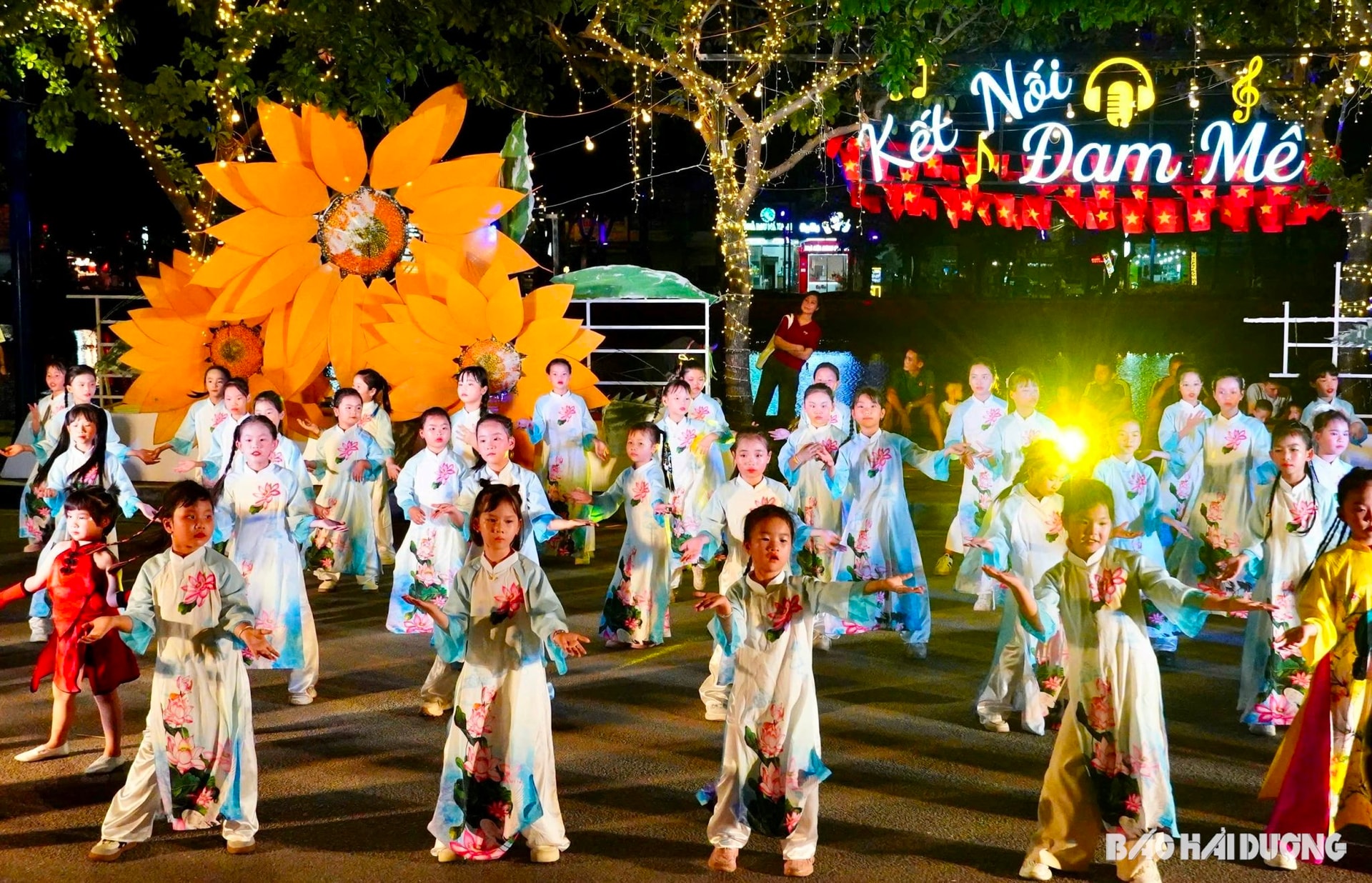 hoang-thoa.jpg
