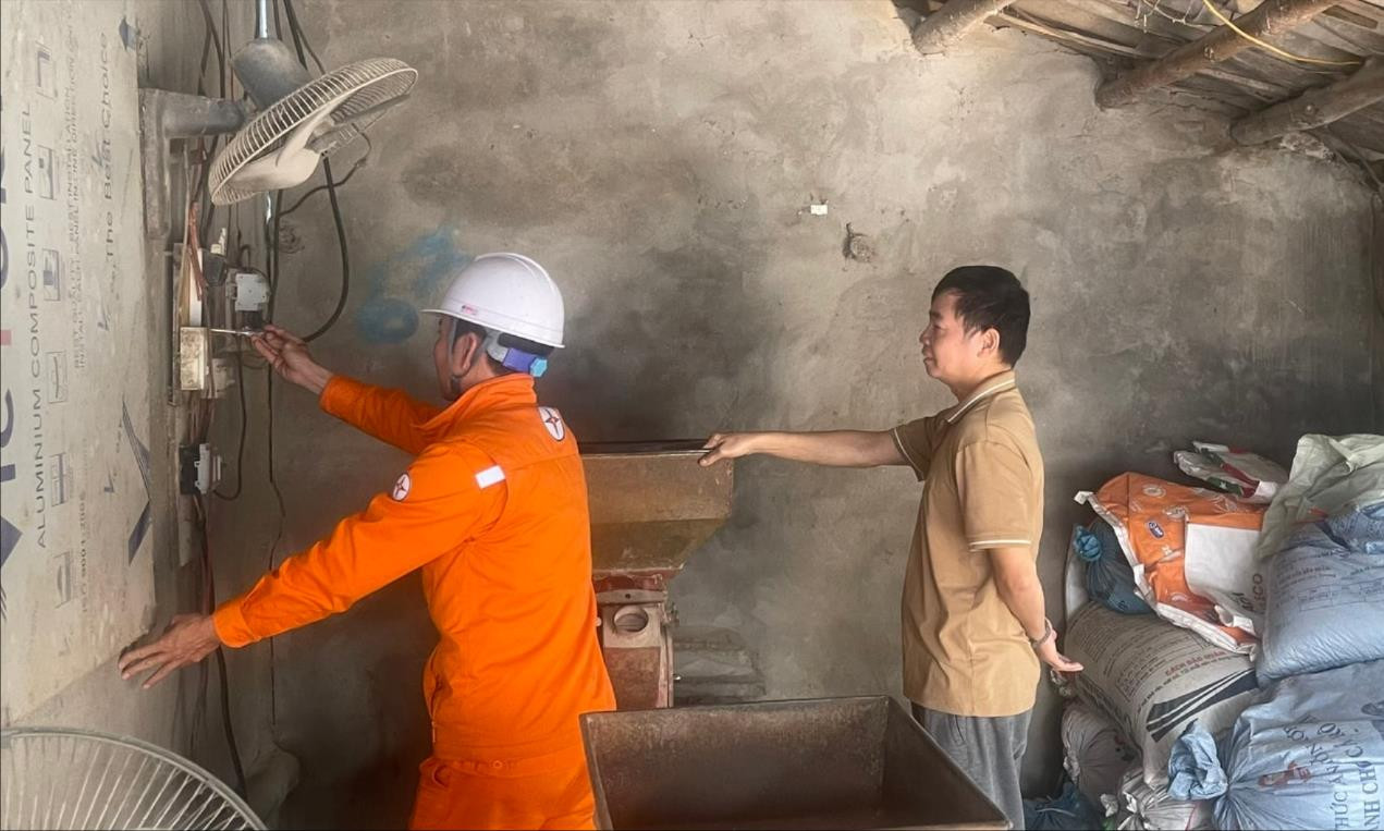Điện lực Hải Dương cần tăng cường phối hợp chính quyền địa phương tuyên truyền người dân sử dụng điện tiết kiệm, hiệu quả thay vì thực hiện hành vi vi phạm pháp luật