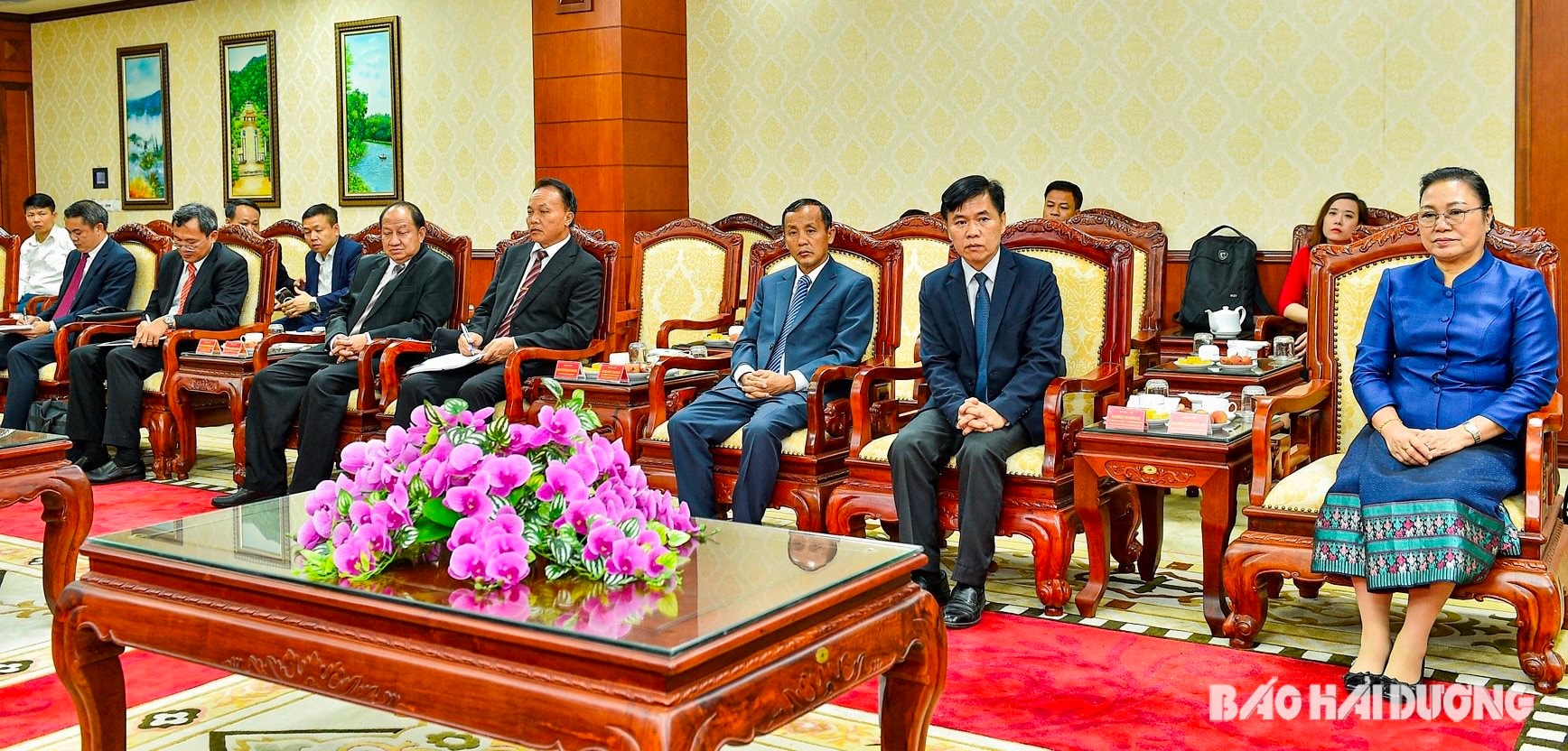 Đoàn đại biểu Ban Đối ngoại Trung ương Đảng Nhân dân Cách mạng Lào tại buổi làm việc