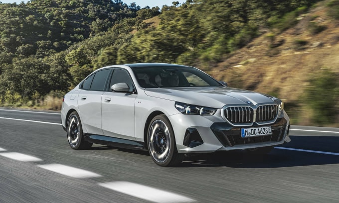 Series 5 thế hệ mới tại châu Âu. Ảnh: BMW