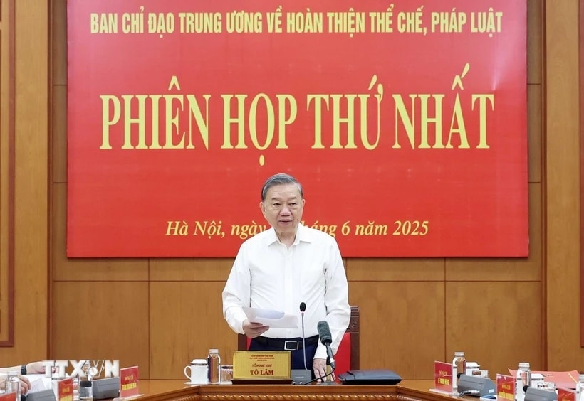hoan-thien-the-che.jpg