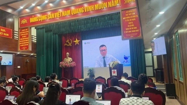 khai-giang-bao-chi.jpg