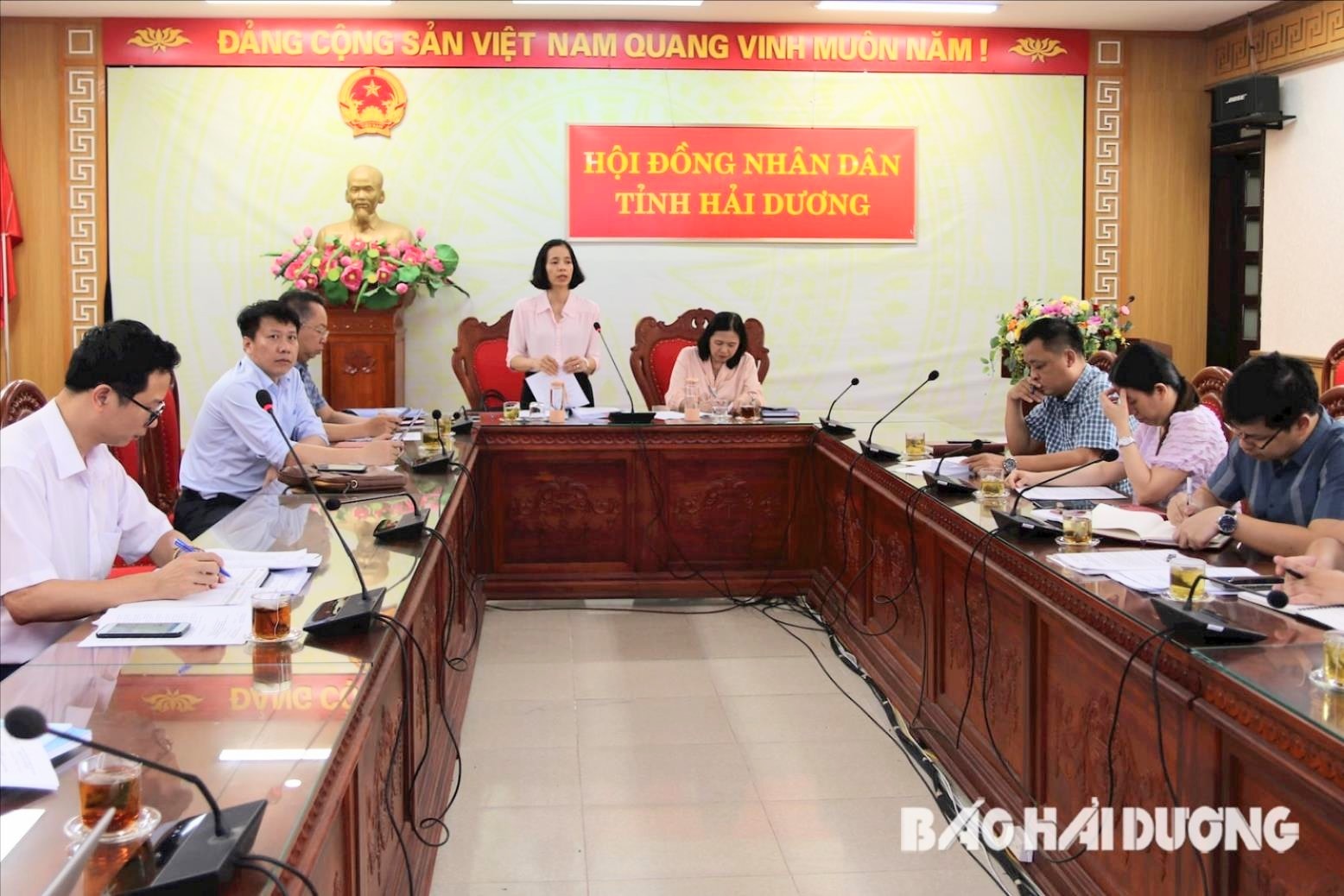 ngan-sach-1-2.jpg
