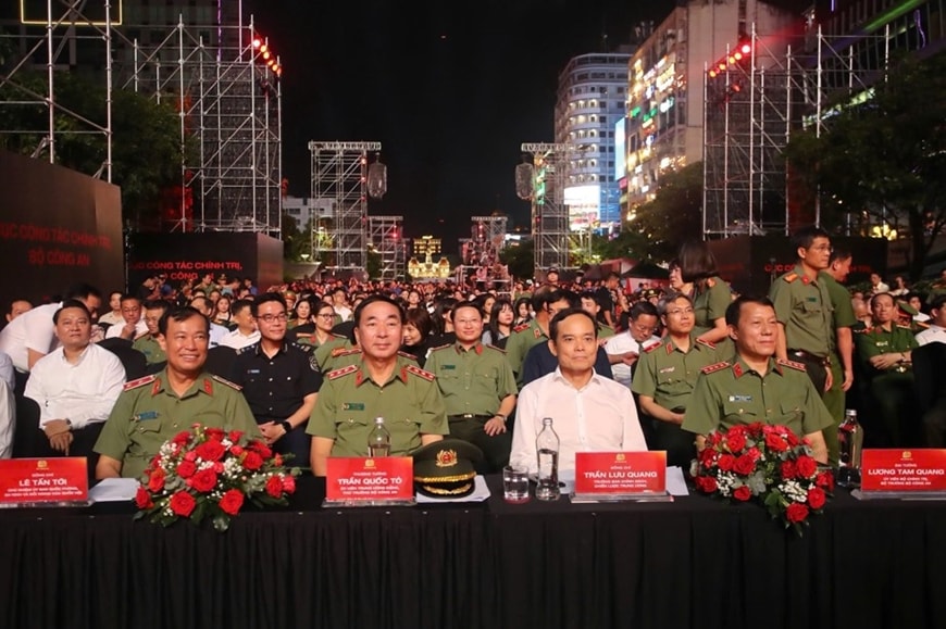 vinh-quang-cand.jpg