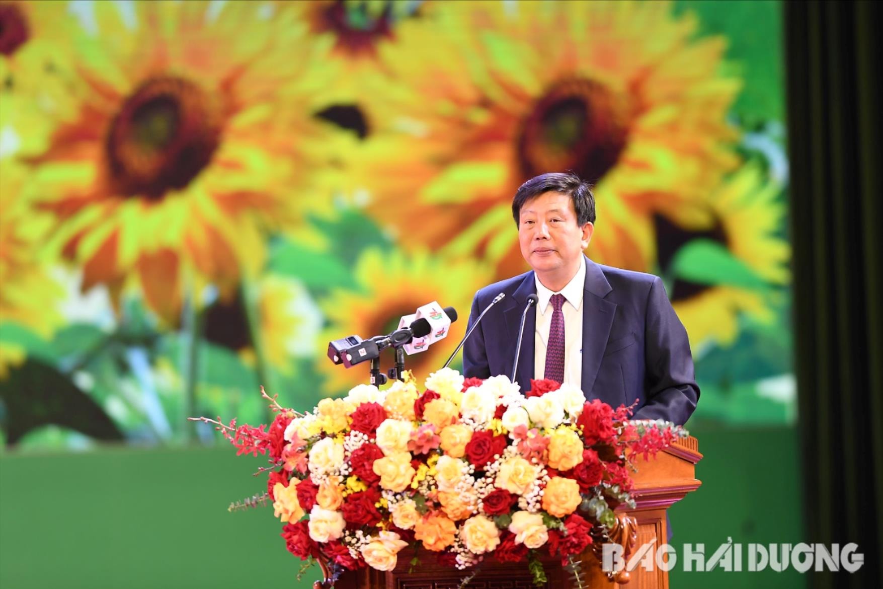 nguyen-quang-phuc(1).jpg