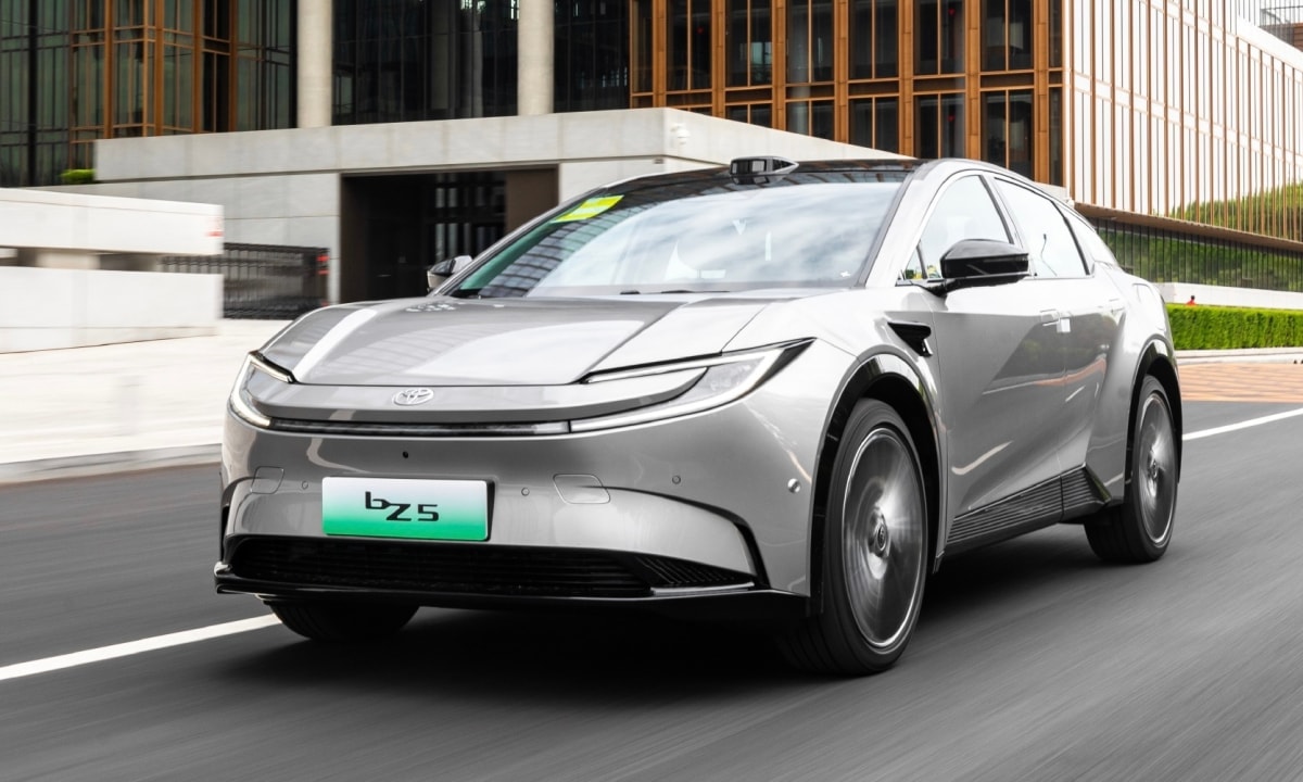 toyota-suv-dien.jpg