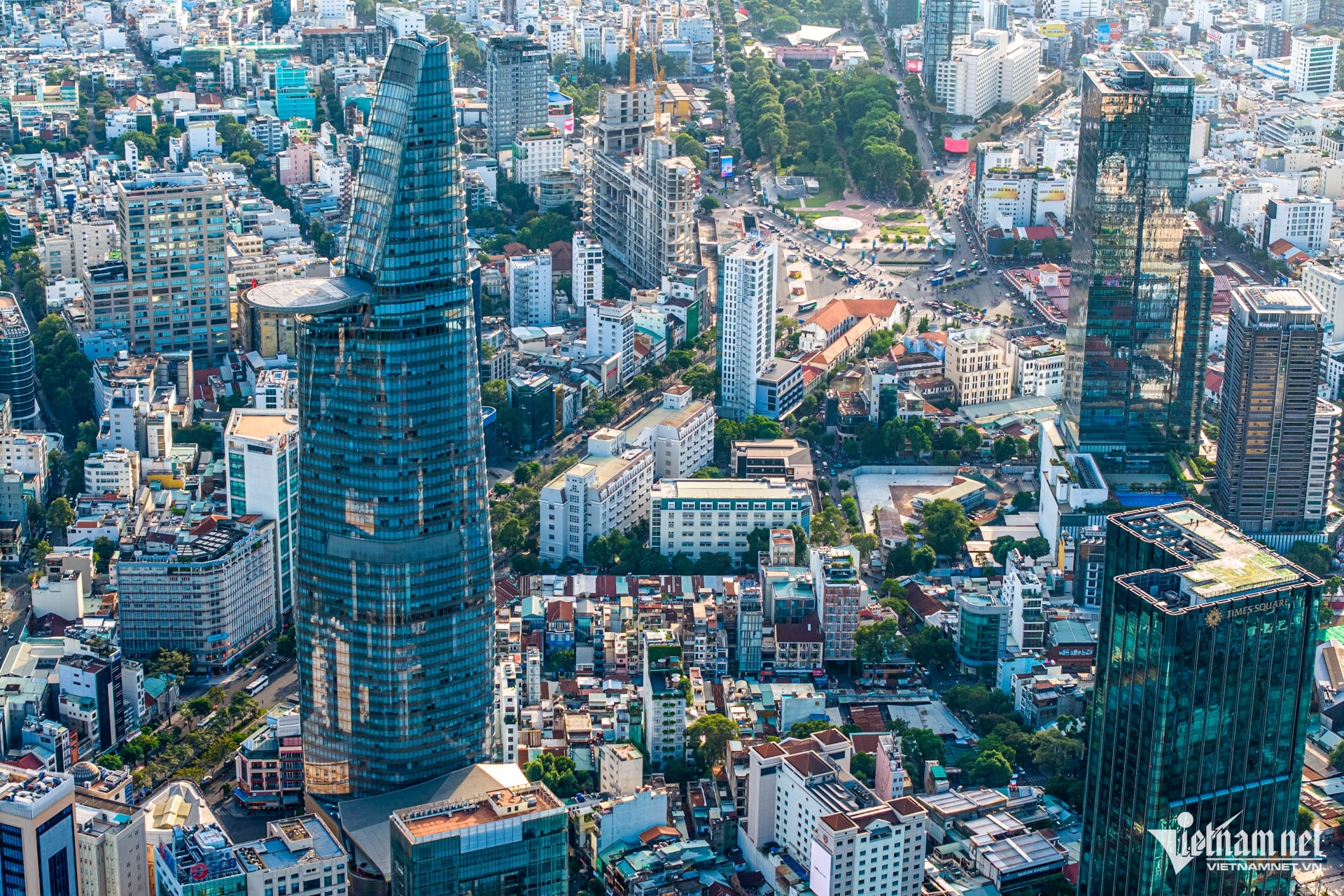 W-thanh pho hcm 28700.jpg