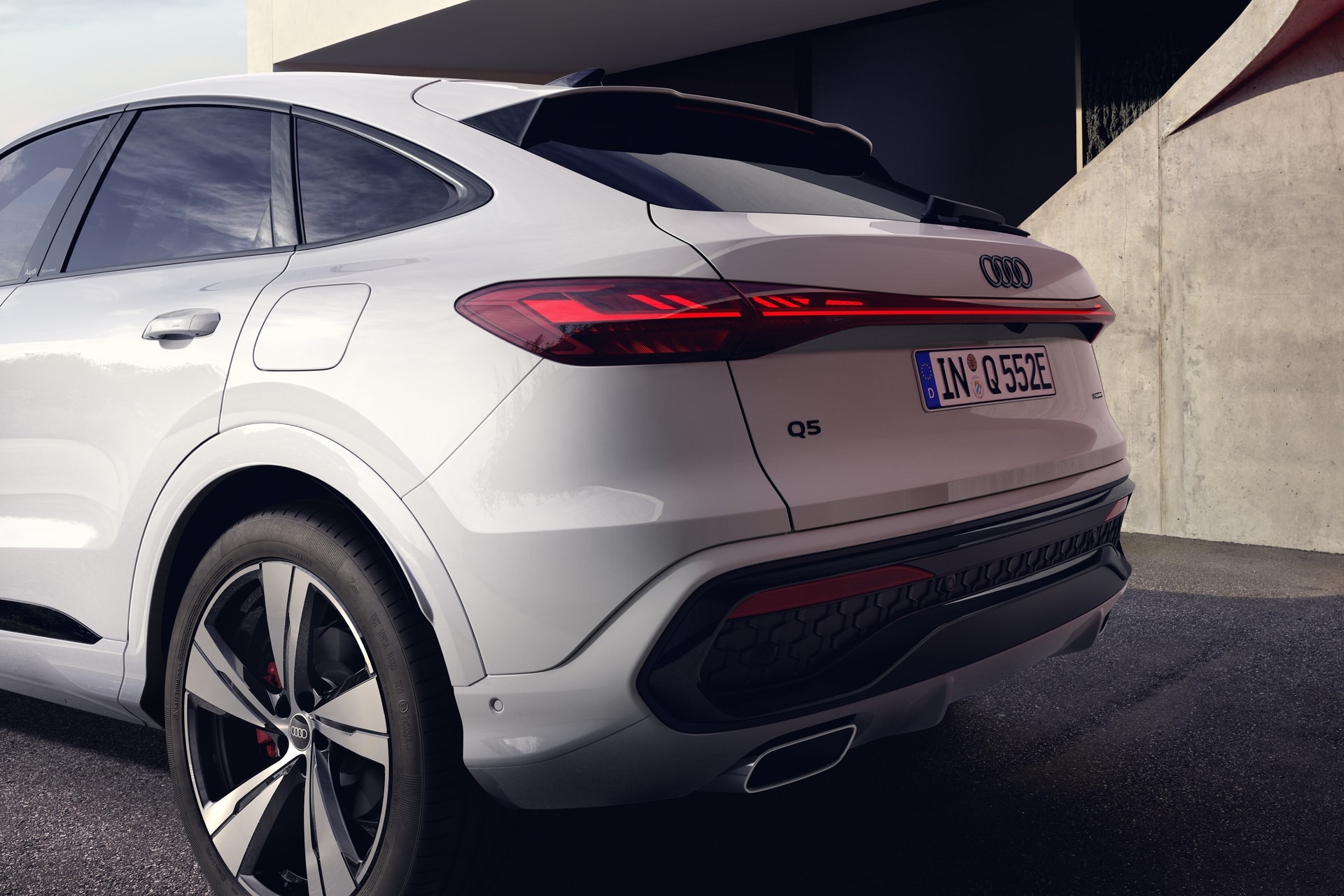 audi, q5, phev, q5 phev, audi q5, audi q5 phev, e-hybrid, q5 e-hybrid, audi q5 e-hybrid, suv, sportback, q5 sportback anh 7