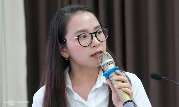Bà Kim Ngọc Thanh Nga, Phó giám đốc Trung tâm Đổi mới sáng tạo quốc gia Bộ Tài chính thông tin tại diễn đàn, chiều 18/6. Ảnh: Hồng Chiêu