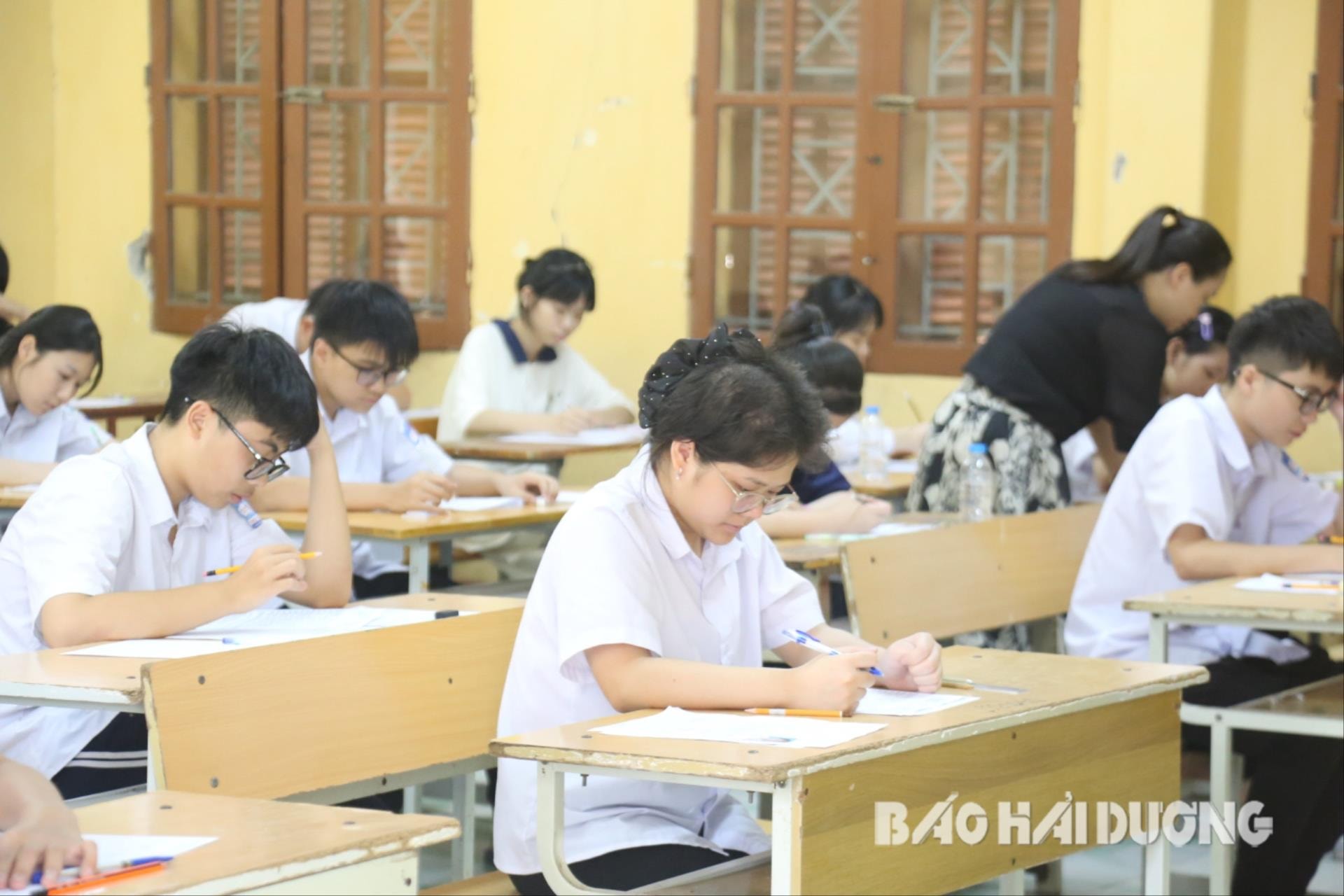 Thí sinh tham dự kỳ thi tuyển sinh vào lớp 10 THPT công lập năm học 2025 - 2026 tại Hải Dương